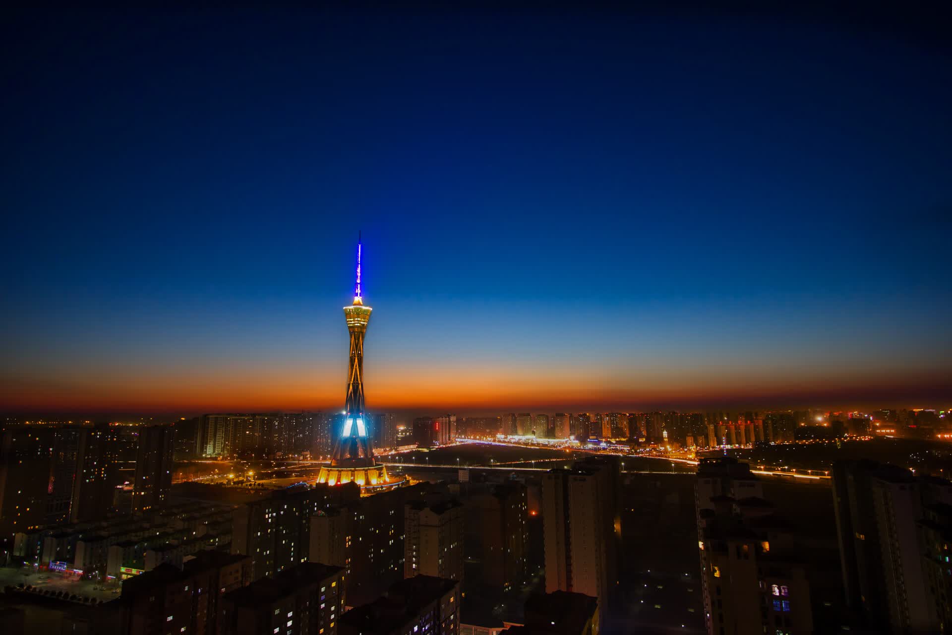 世界保龄球巡回赛城市站青少年赛事志愿者招募形象片上线，保龄球协会